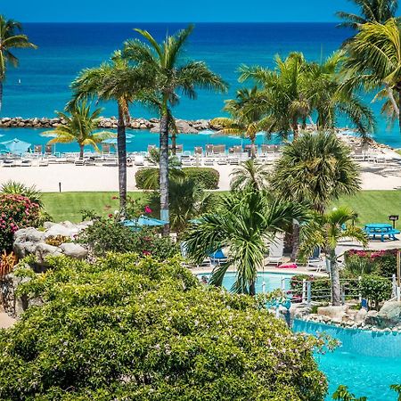 Margaritaville Beach Resort Grand Cayman George Town Bagian luar foto
