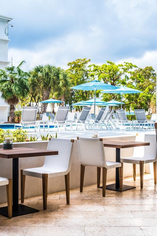 Margaritaville Beach Resort Grand Cayman George Town Bagian luar foto