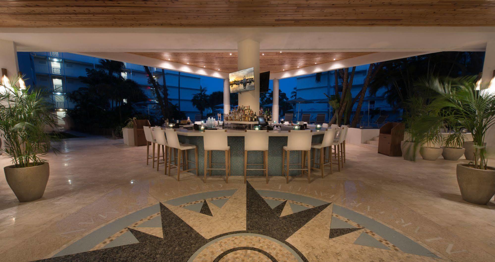 Margaritaville Beach Resort Grand Cayman George Town Bagian luar foto