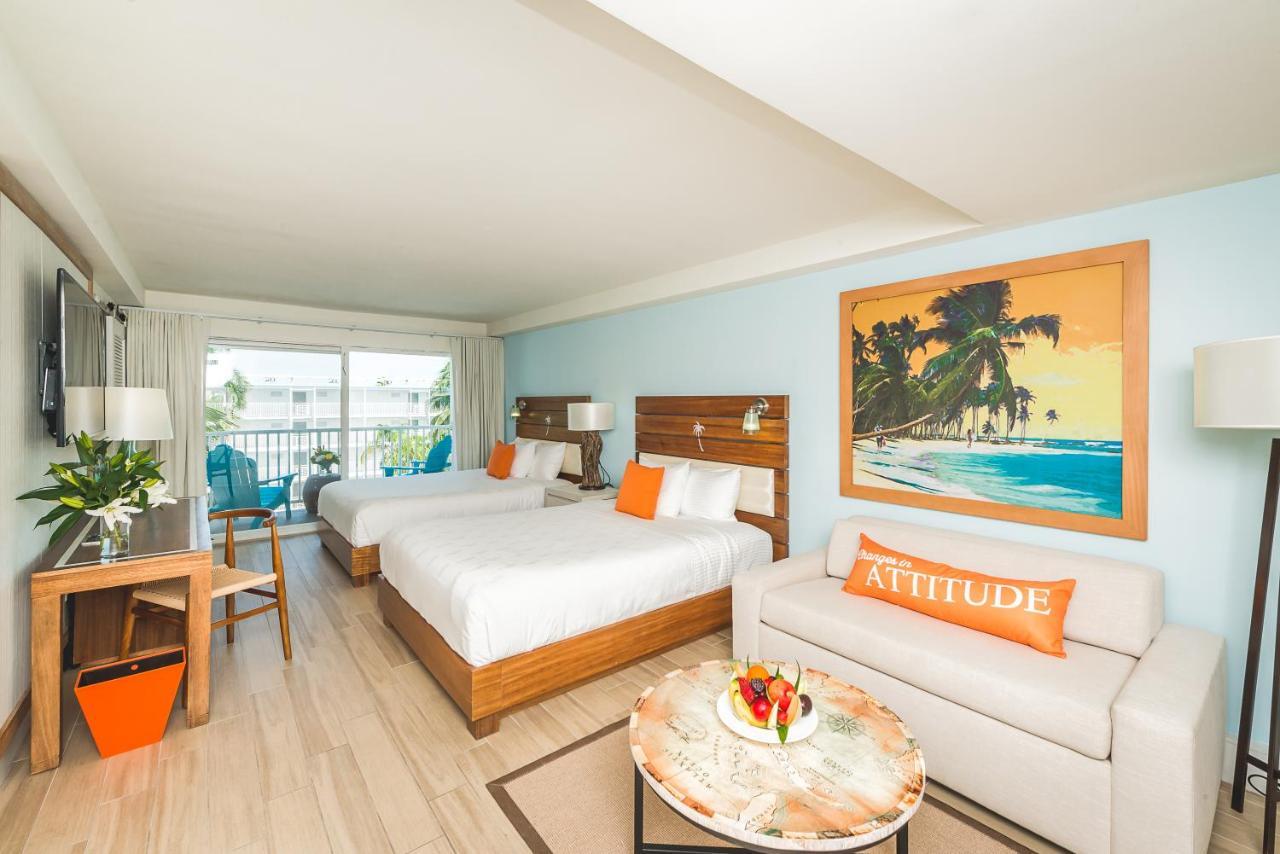 Margaritaville Beach Resort Grand Cayman George Town Bagian luar foto